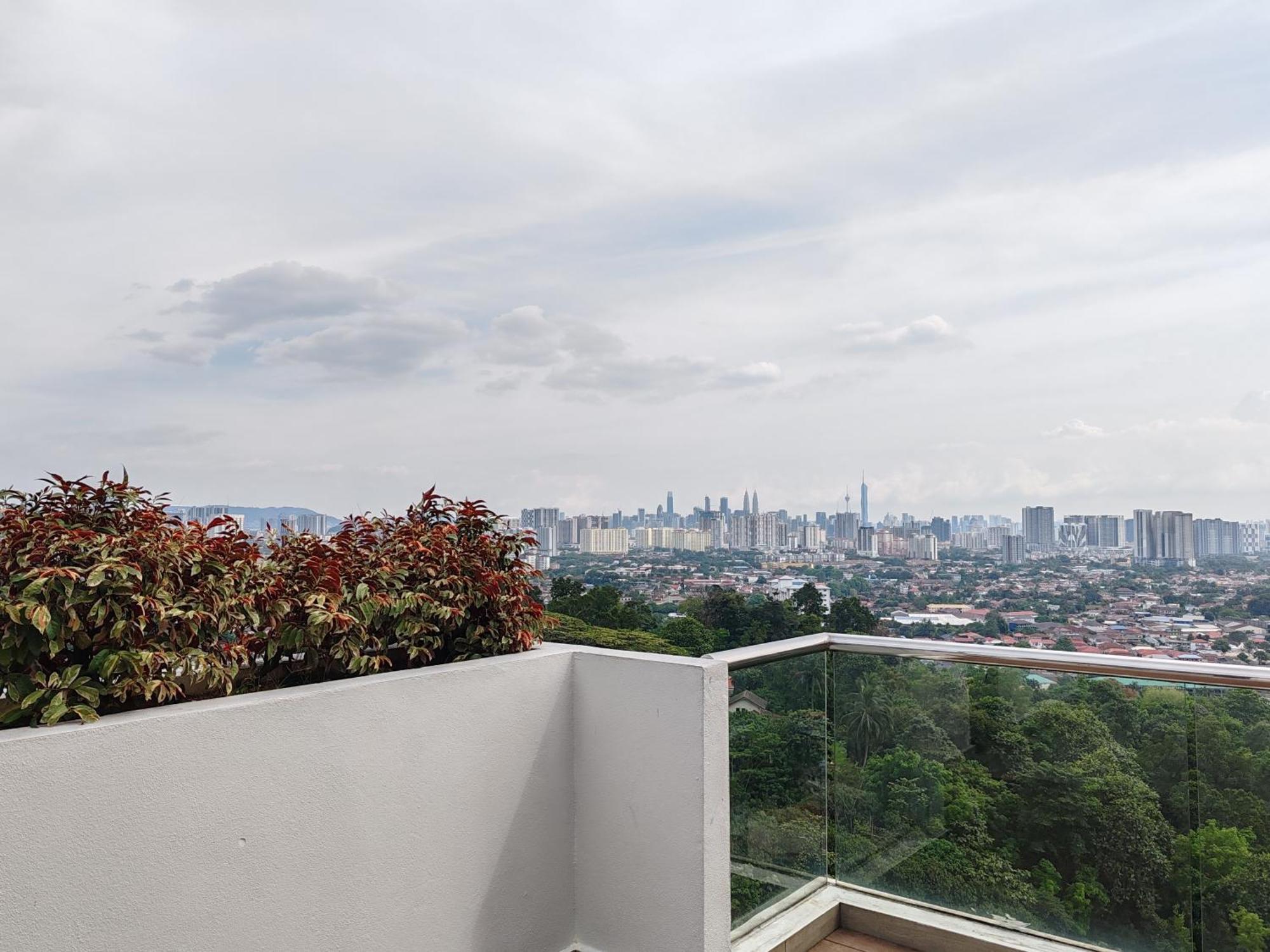 Homestay Gombak 3 Bedroom クアラルンプール エクステリア 写真