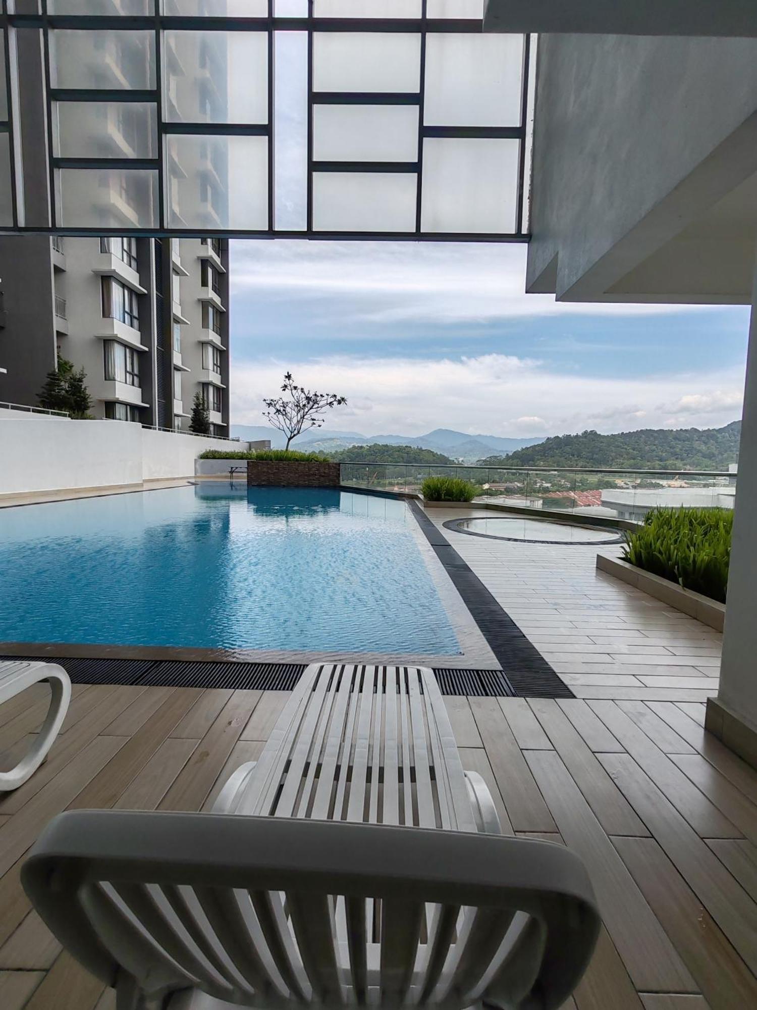 Homestay Gombak 3 Bedroom クアラルンプール エクステリア 写真